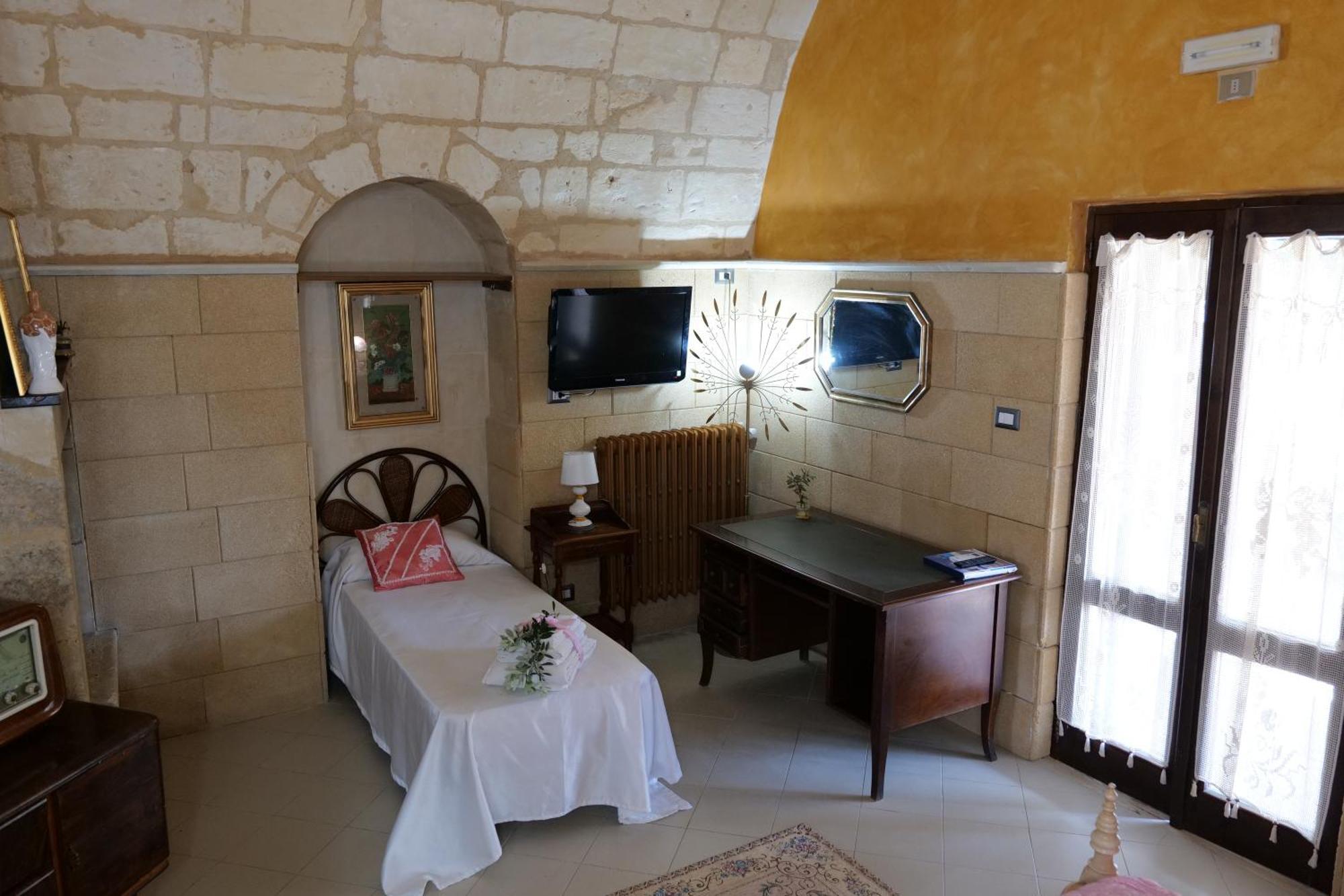 Torre Pinta Masseria Medioevale โอตรันโต ภายนอก รูปภาพ